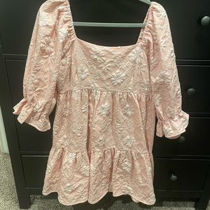 Perfect baby shower dress!
